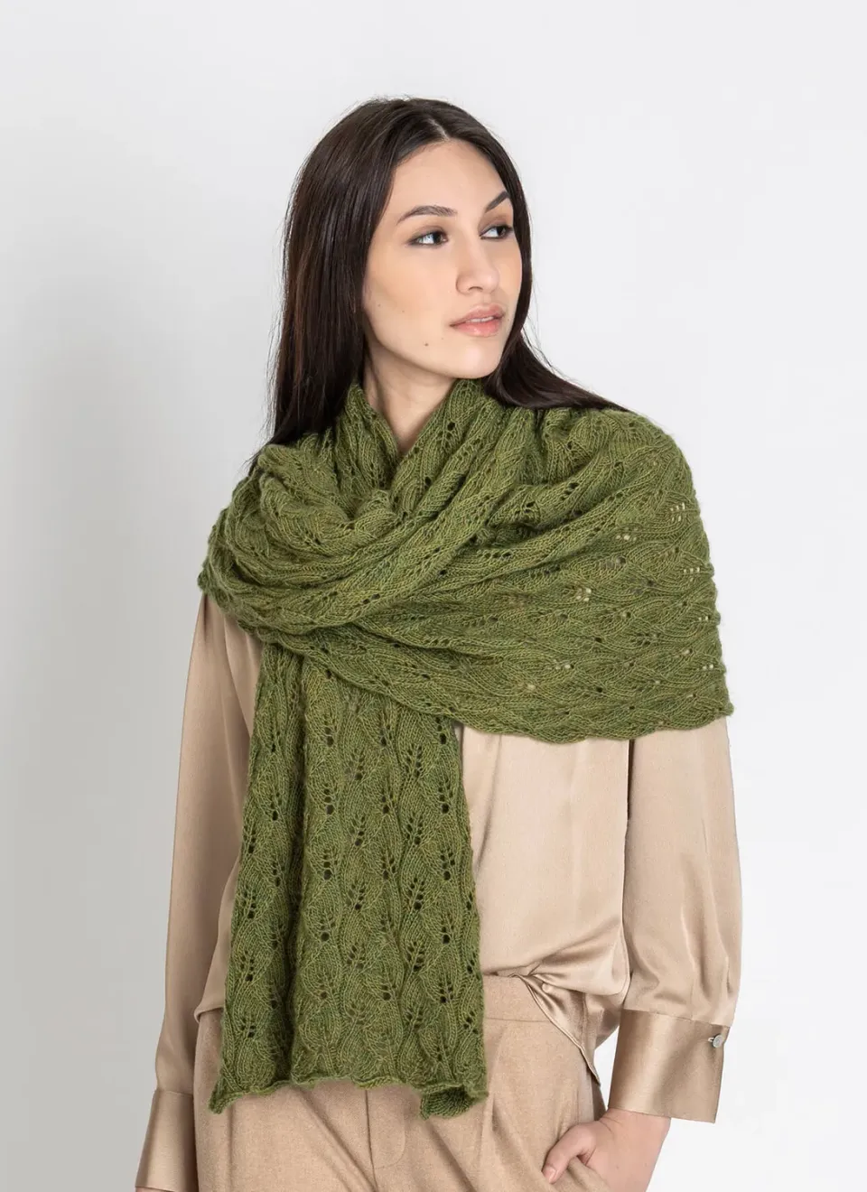 Blue Sky Fibers Classic Series Leaf Wrap Strickanleitung Tuch