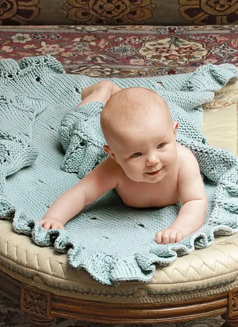 Blue Sky Fibers Classic Eyelet Baby Blanket Strickanleitung PDF Rüsche