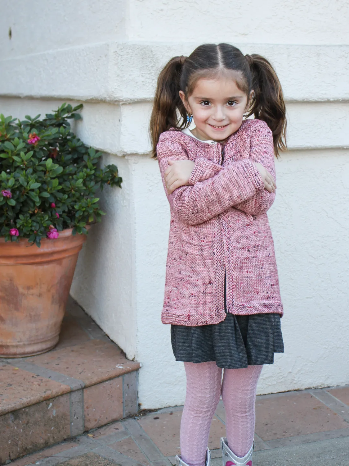 Madelinetosh Tiny Tea Leaves PDF Strickanleitung Cardigan Kinder