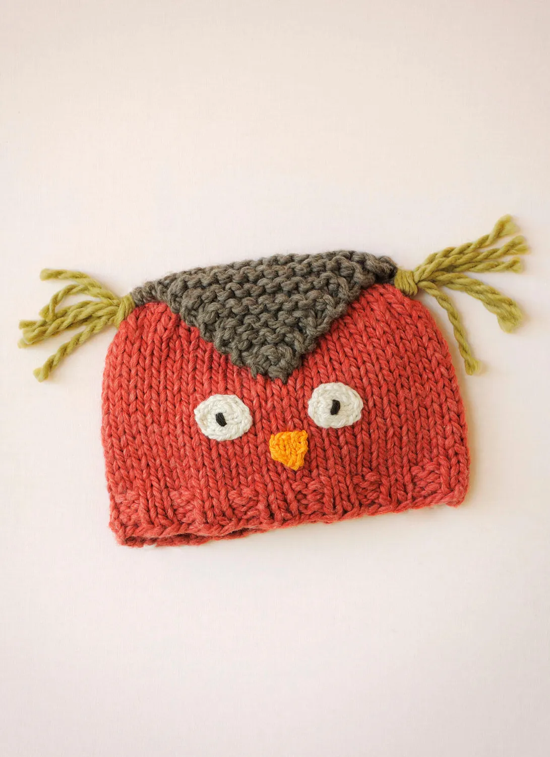 Blue Sky Fibers Classic Hoot Hat 9203 Strickanleitung Eulenmütze