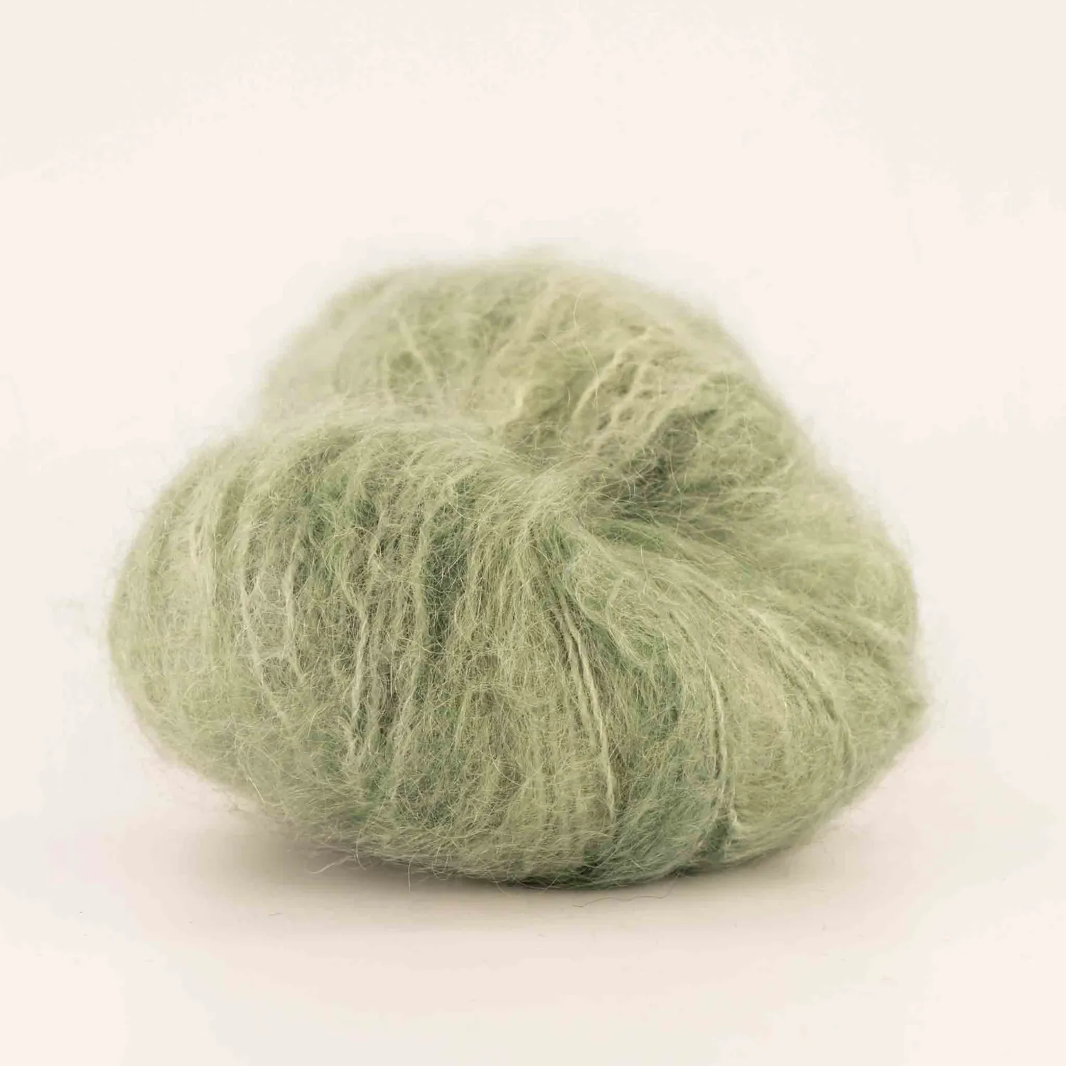 Cowgirlblues Fluffy Sage Mohairgarn handgefärbt