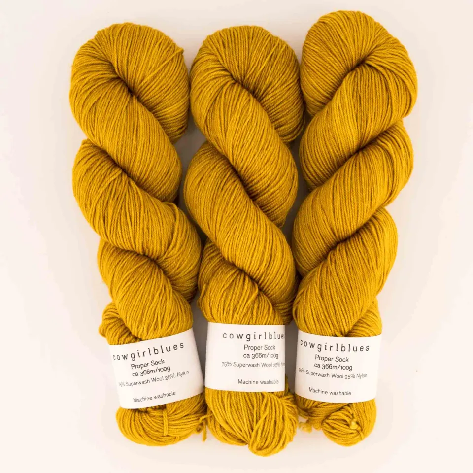 Cowgirlblues Proper Sock Mustard Sockengarn senfgelb