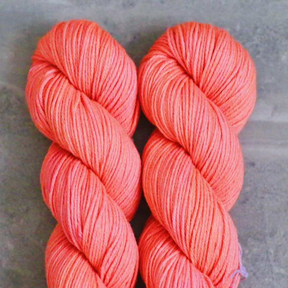 Madelinetosh Tosh Wool Cotton Neon Peach Garn DK 200m