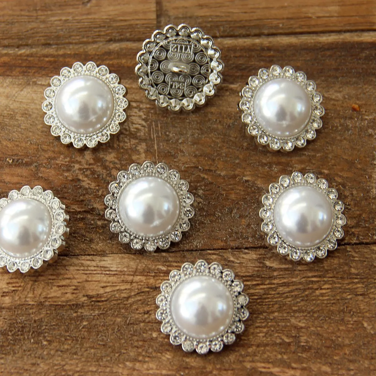 Go Handmade Diamond Pearl Knöpfe 21 mm 4 Stück silber