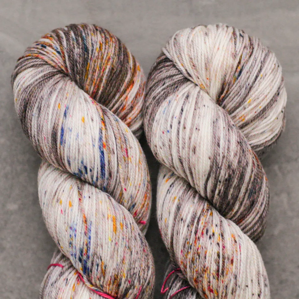 Madelinetosh Twist Light Yoko Sockenwolle 384m Nylon