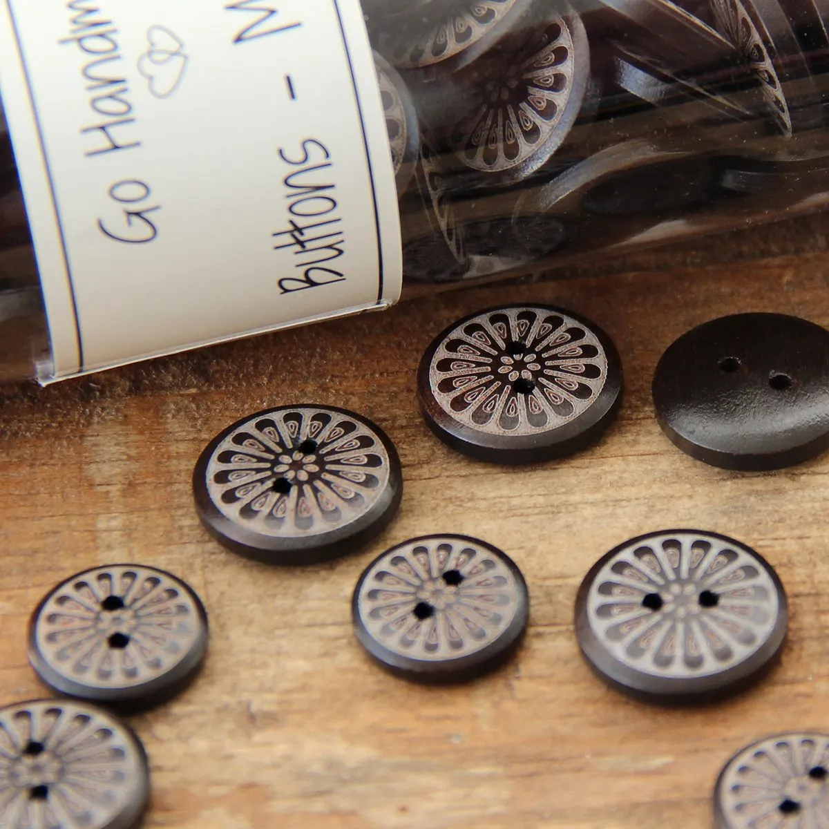 Go Handmade Marguerit 15 mm Knöpfe 8 Stück weiß