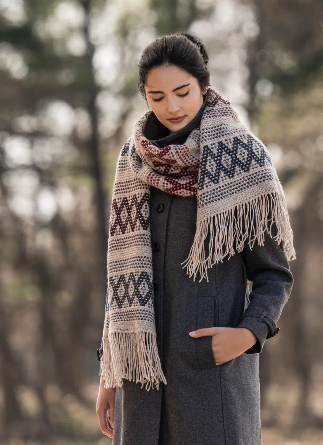 Blue Sky Fibers Classic Manitoba Mosaic Wrap 202331 Tuch
