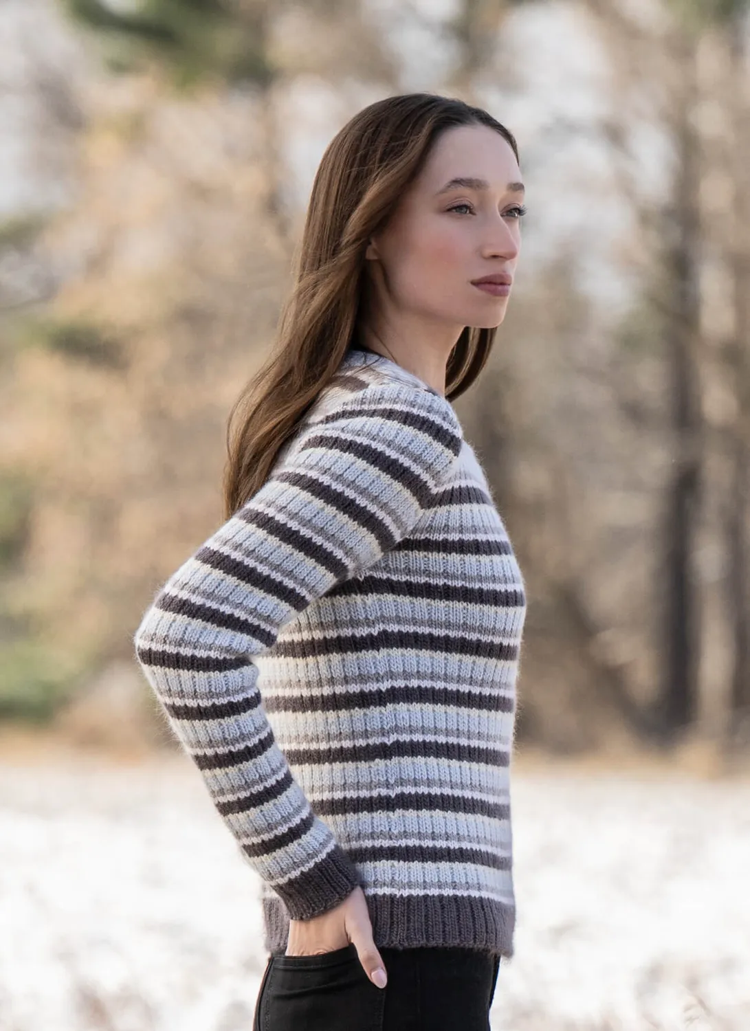 Blue Sky Fibers Misty Horizon Sweater Strickanleitung Streifen