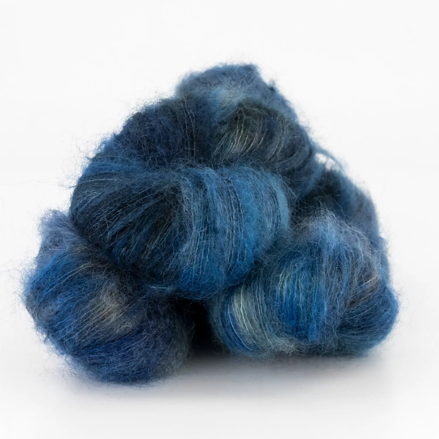 Cowgirlblues Kidsilk Far From the Shallow Garn Flausch