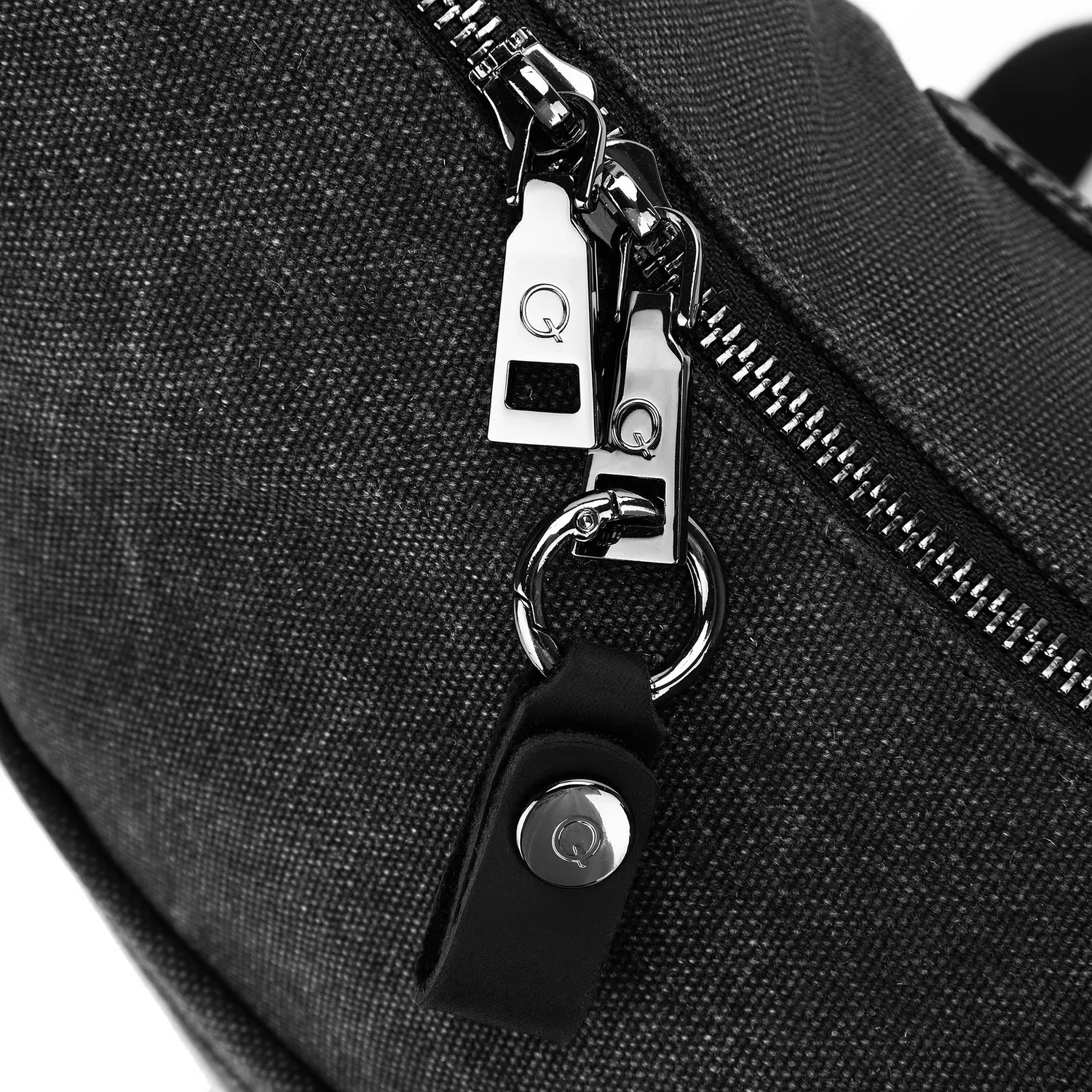 della Q Maker's Sling Adella Q Stricktasche Shadow Canvas