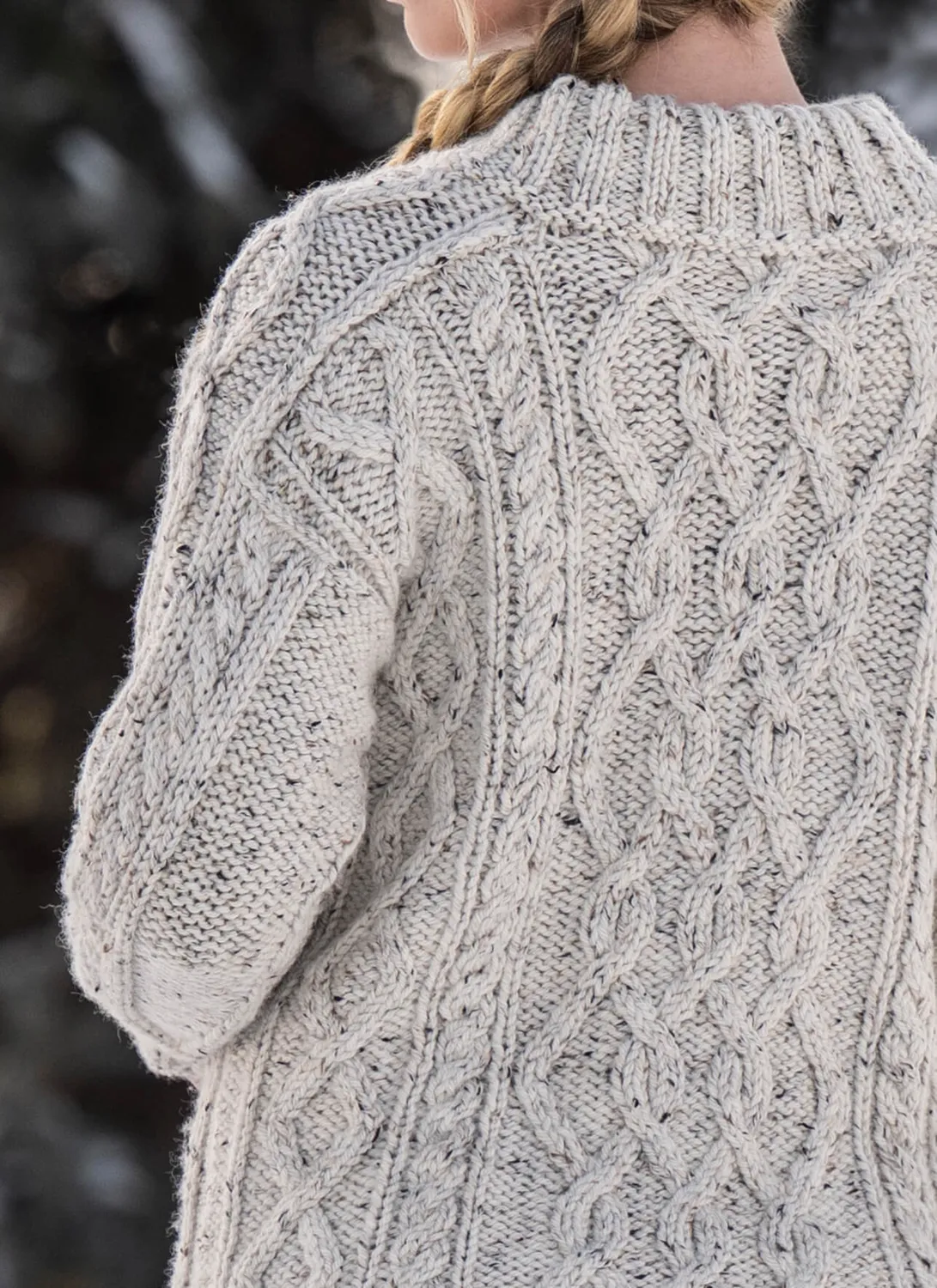 Blue Sky Fibers Classic Series Opulence Pullover Strickanleitung Zopf