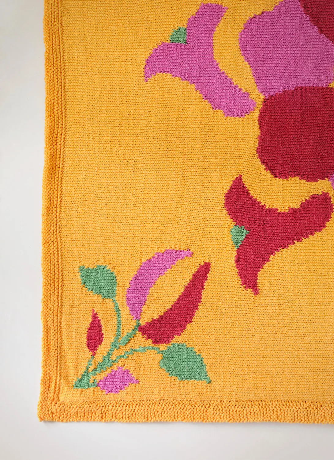 Blue Sky Fibers Classic Flower Power Throw Strickanleitung Decke