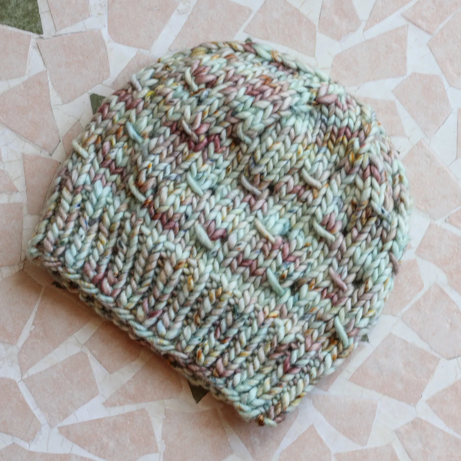 Madelinetosh Carl Beanie Kit Strickset Biggie Wolle