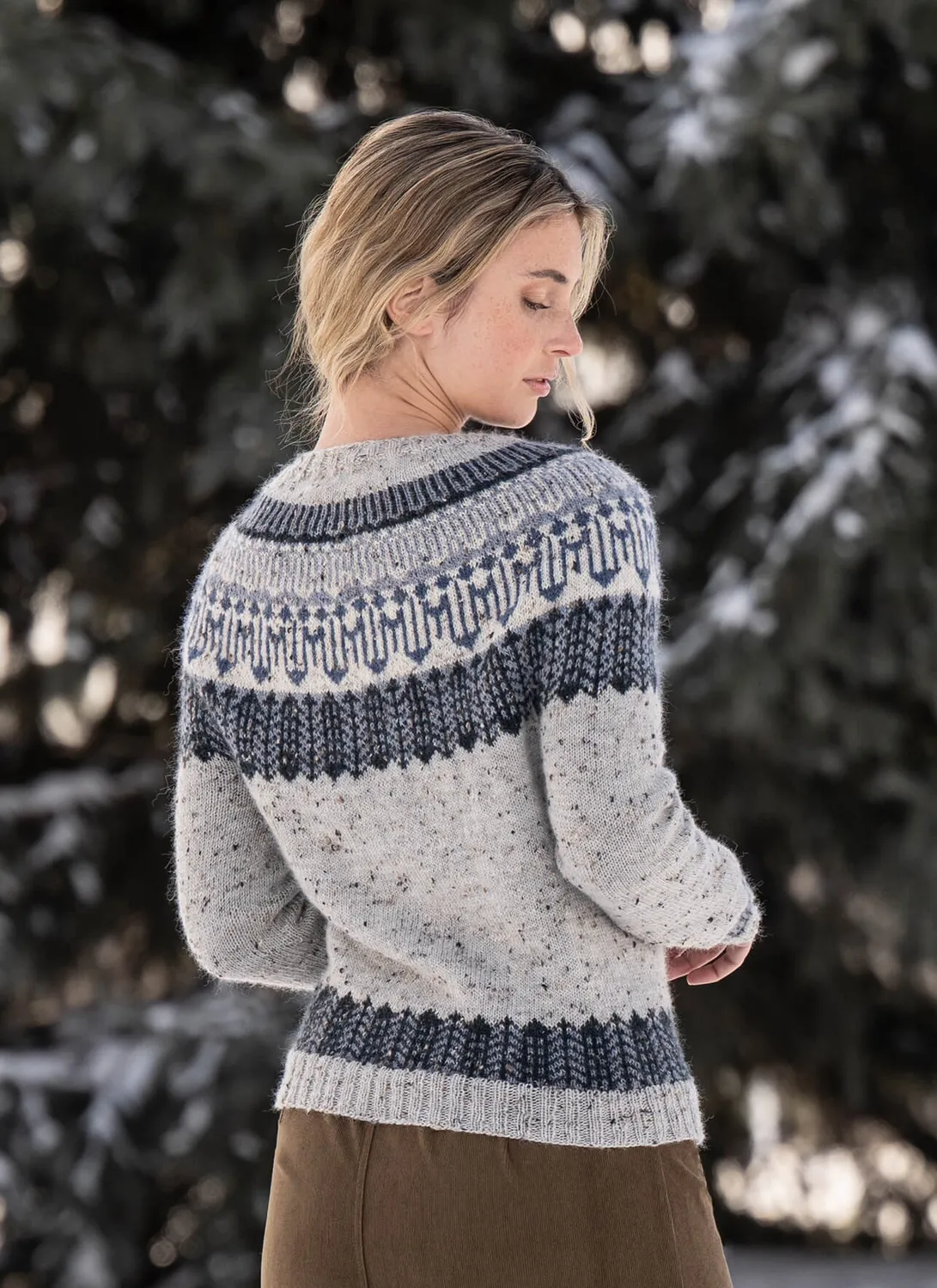Blue Sky Fibers Classic Inveraray Jumper Strickanleitung 9 Größen