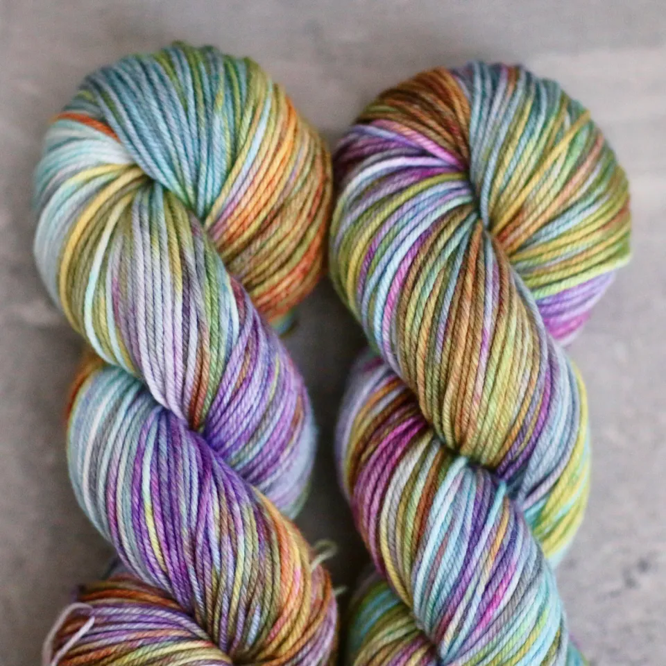 Madelinetosh Farm Twist Fire Opal Wolle DK 2-ply