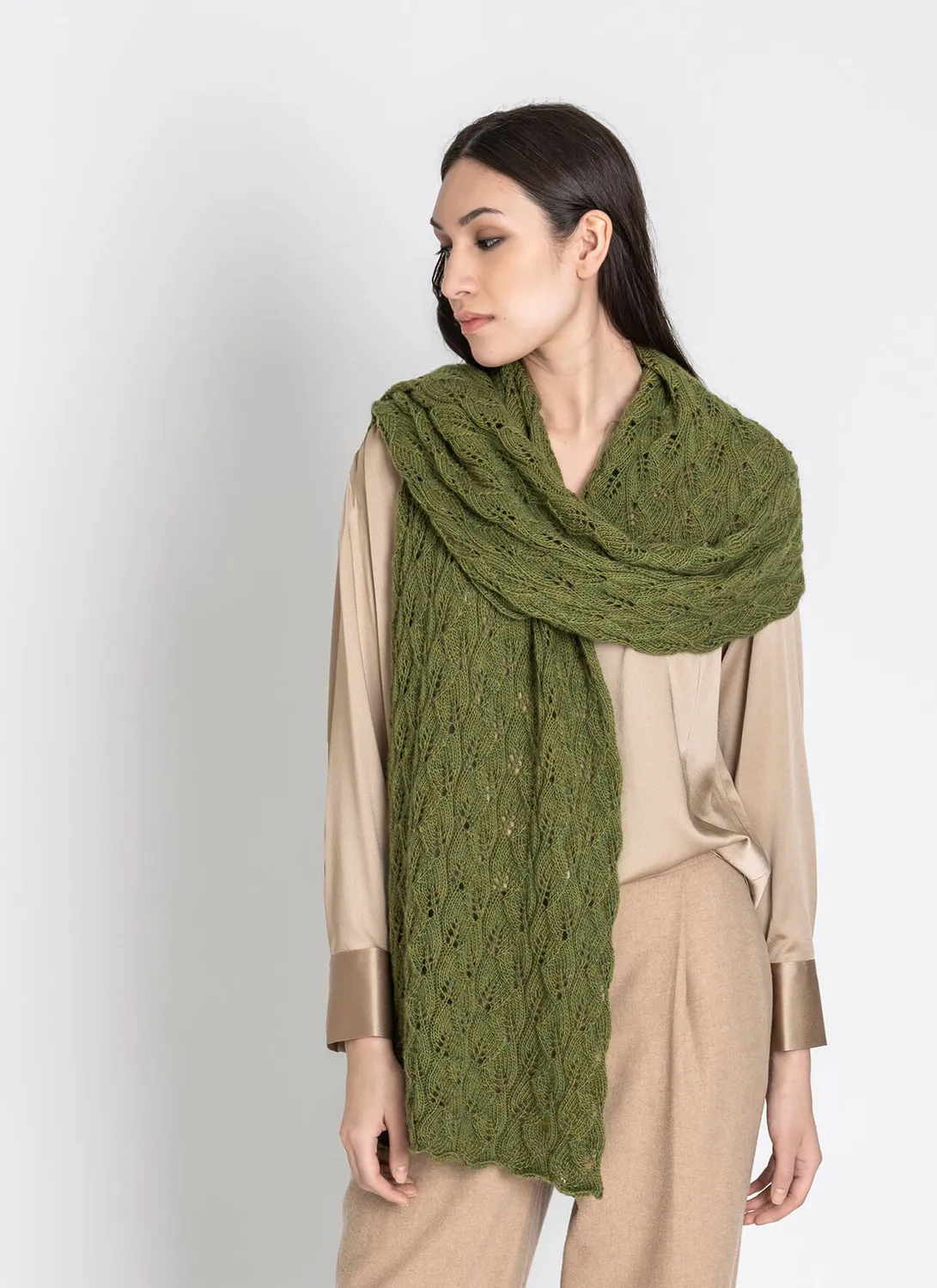 Blue Sky Fibers Classic Series Leaf Wrap Strickanleitung Tuch