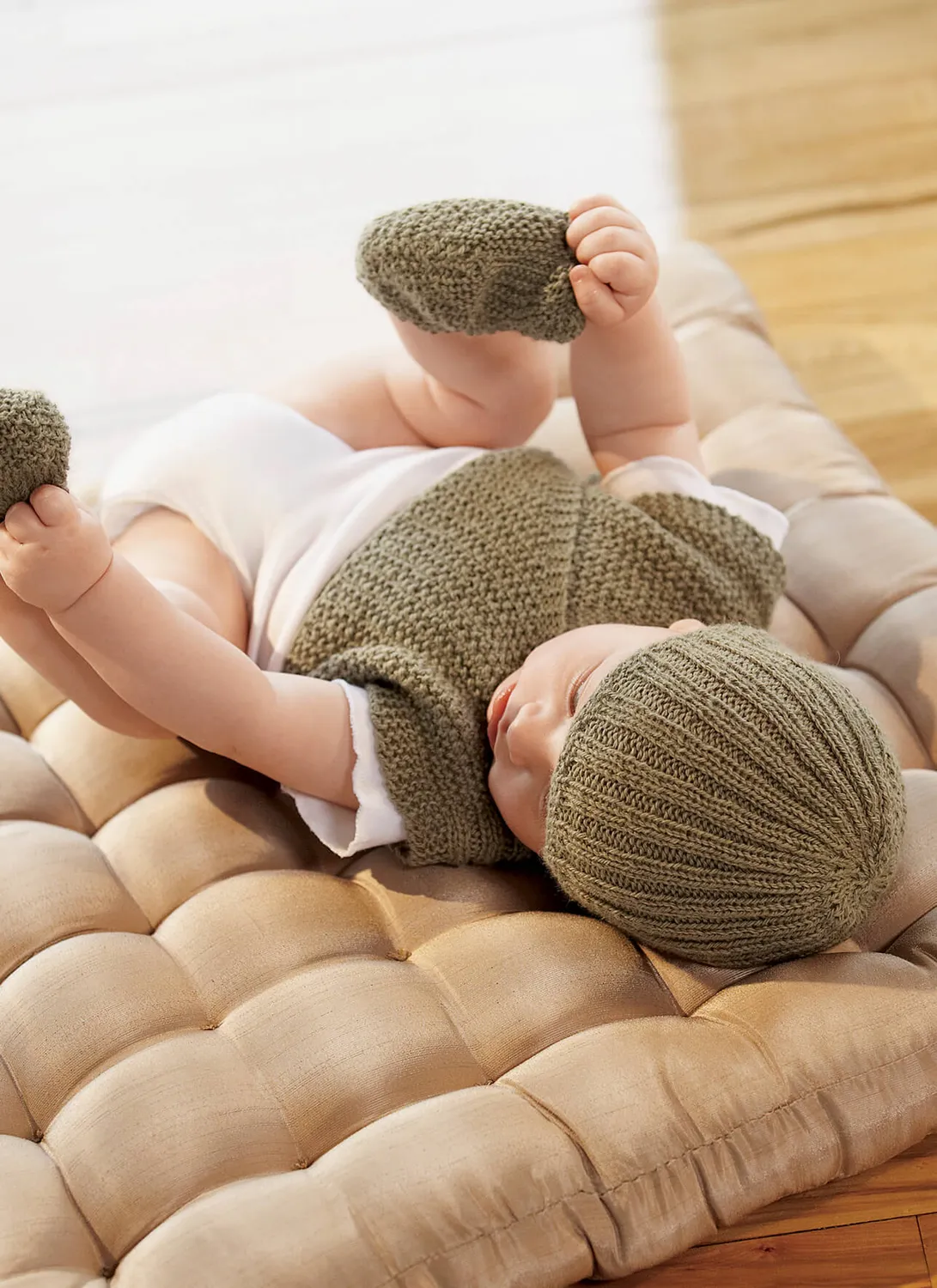 Blue Sky Fibers Classic Royal Baby Set Strickanleitung 3-teilig seidig