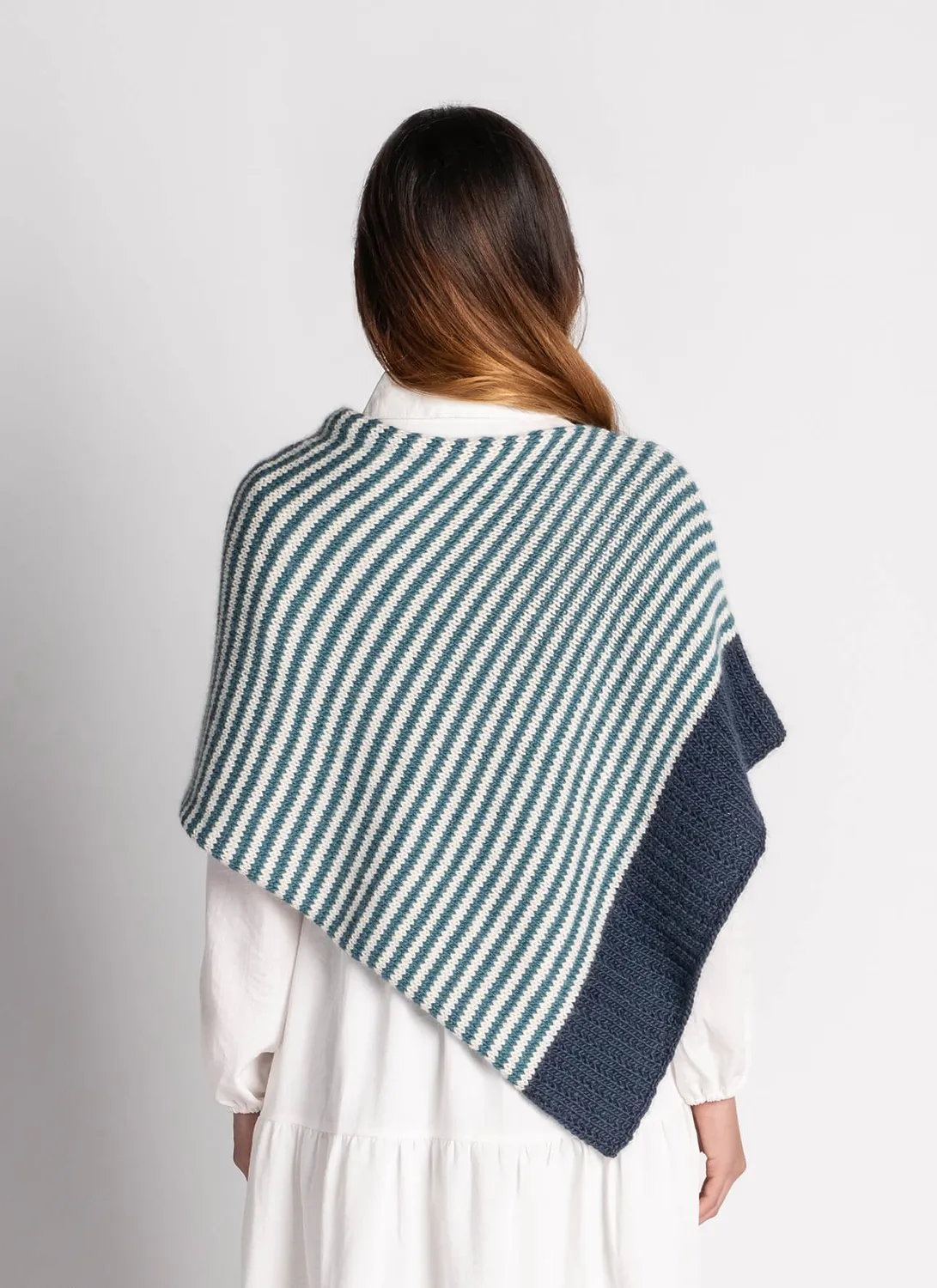 Blue Sky Fibers Bianca Wrap Strickkit Suri Merino 5 Stränge 3-farbig
