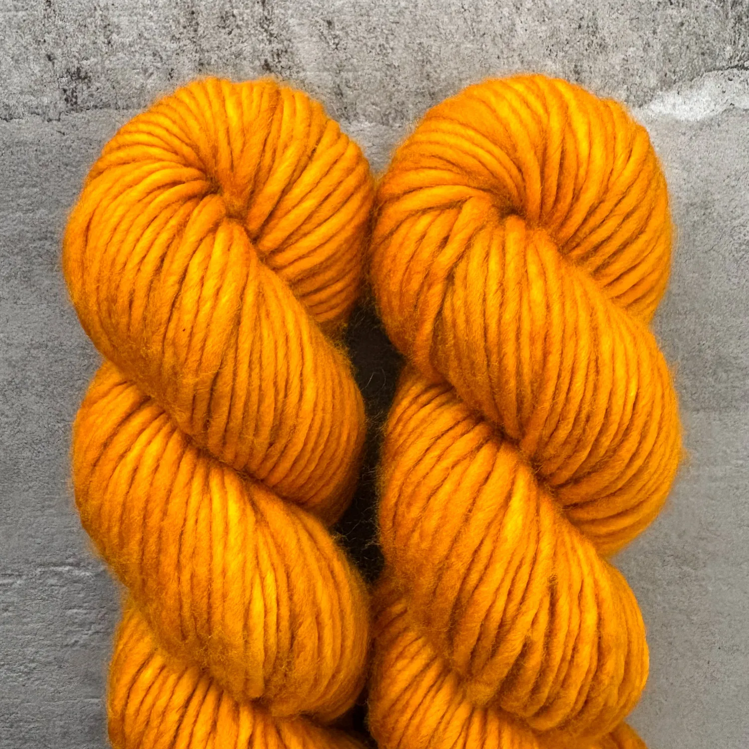 Madelinetosh Biggie Chunkygarn Velma's Sweater 82m Bulky