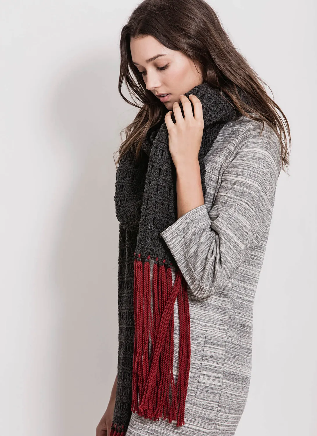 Blue Sky Fibers Classic Series Silver Bay Scarf Anleitung Fransen