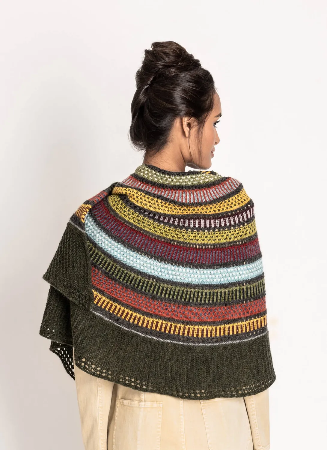 Blue Sky Fibers 14 Color Woolstok Light Shawl Strickanleitung Halbmond