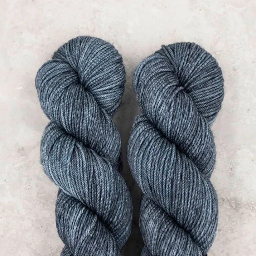 Madelinetosh Tosh DK Dr. Zhivago's Sky Wolle 205m Merino