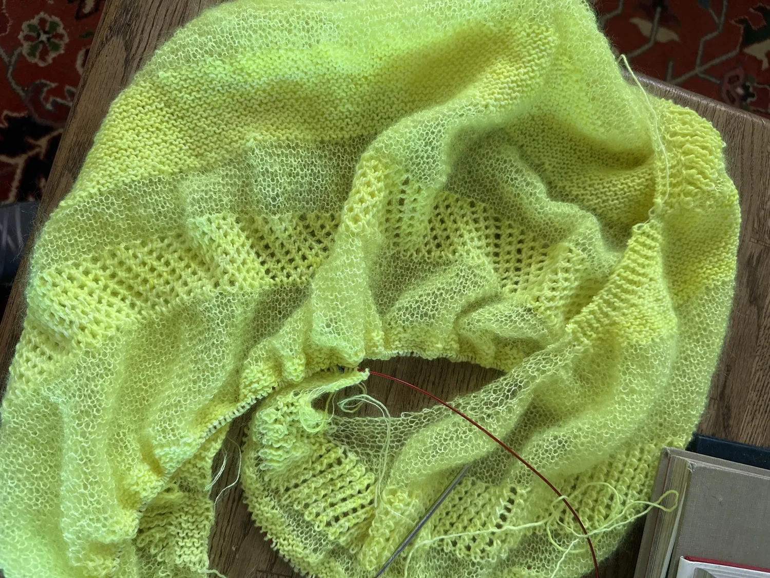 Madelinetosh Tosh Silk Cloud Edison Bulb Mohairgarn 302m fluffig