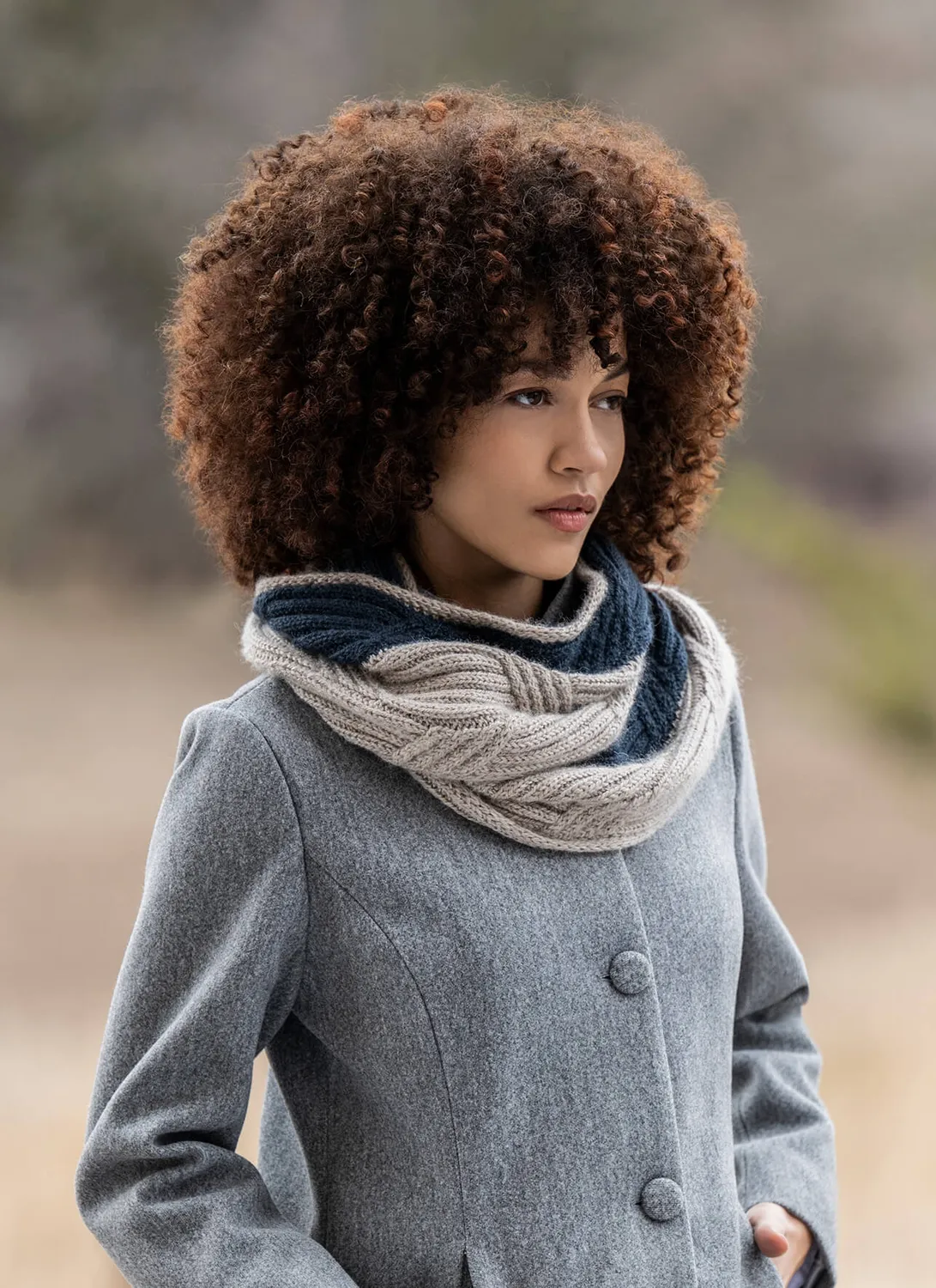 Blue Sky Fibers Fenton Cowl Strickanleitung Zopfmuster