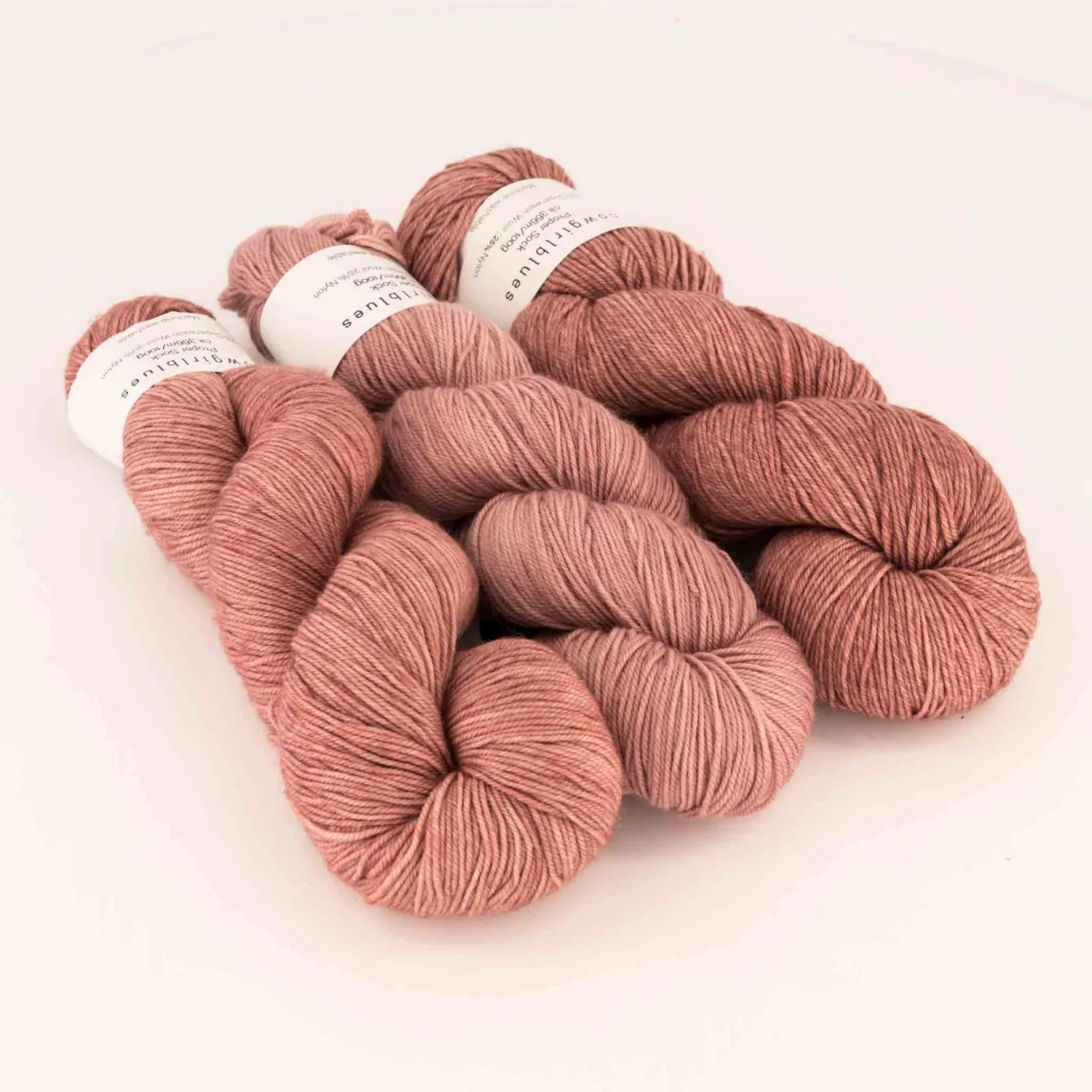 Cowgirlblues Proper Sock Faded Rose Sockenwolle