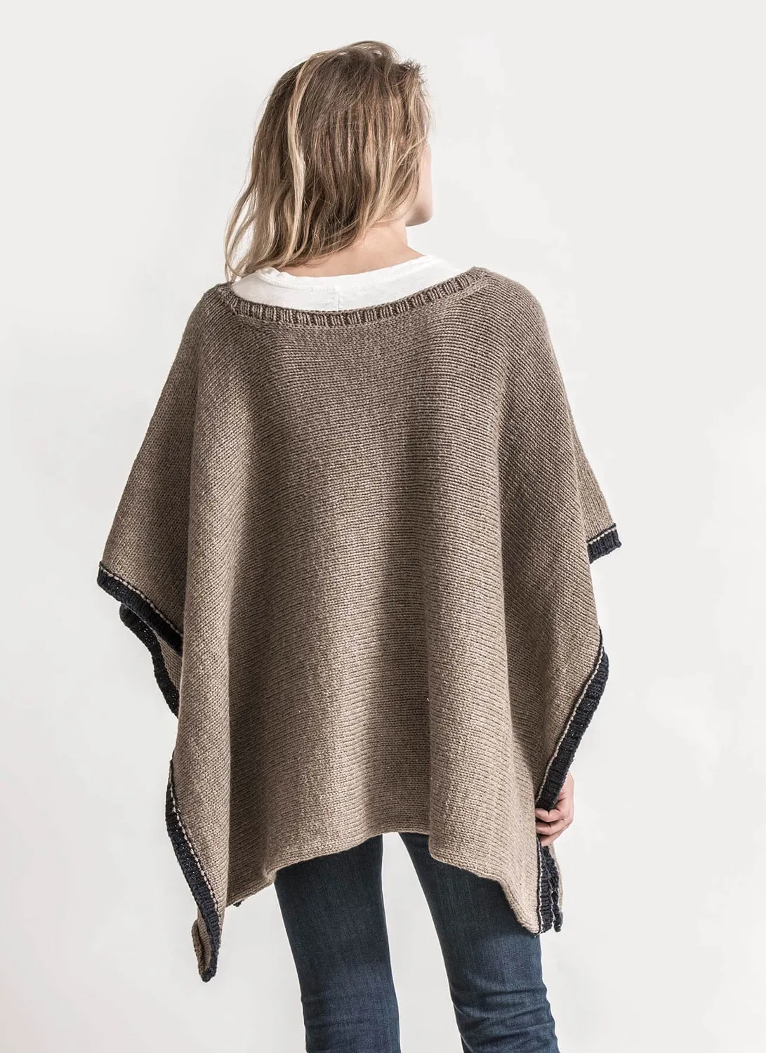 Blue Sky Fibers Classic Series Big Splash Poncho Strickanleitung Superwash