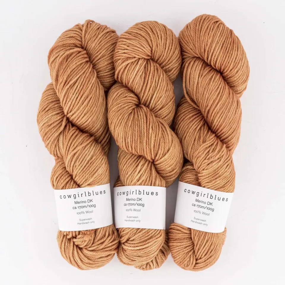 Cowgirlblues Merino DK Camel Wolle handgefärbt