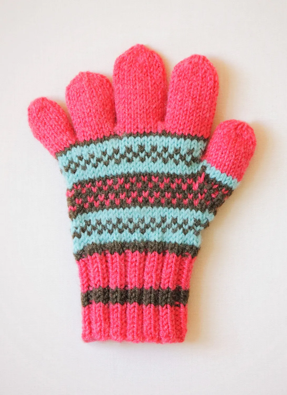Blue Sky Fibers Little Stripey Hands 9812 Strickanleitung Babyhandschuhe