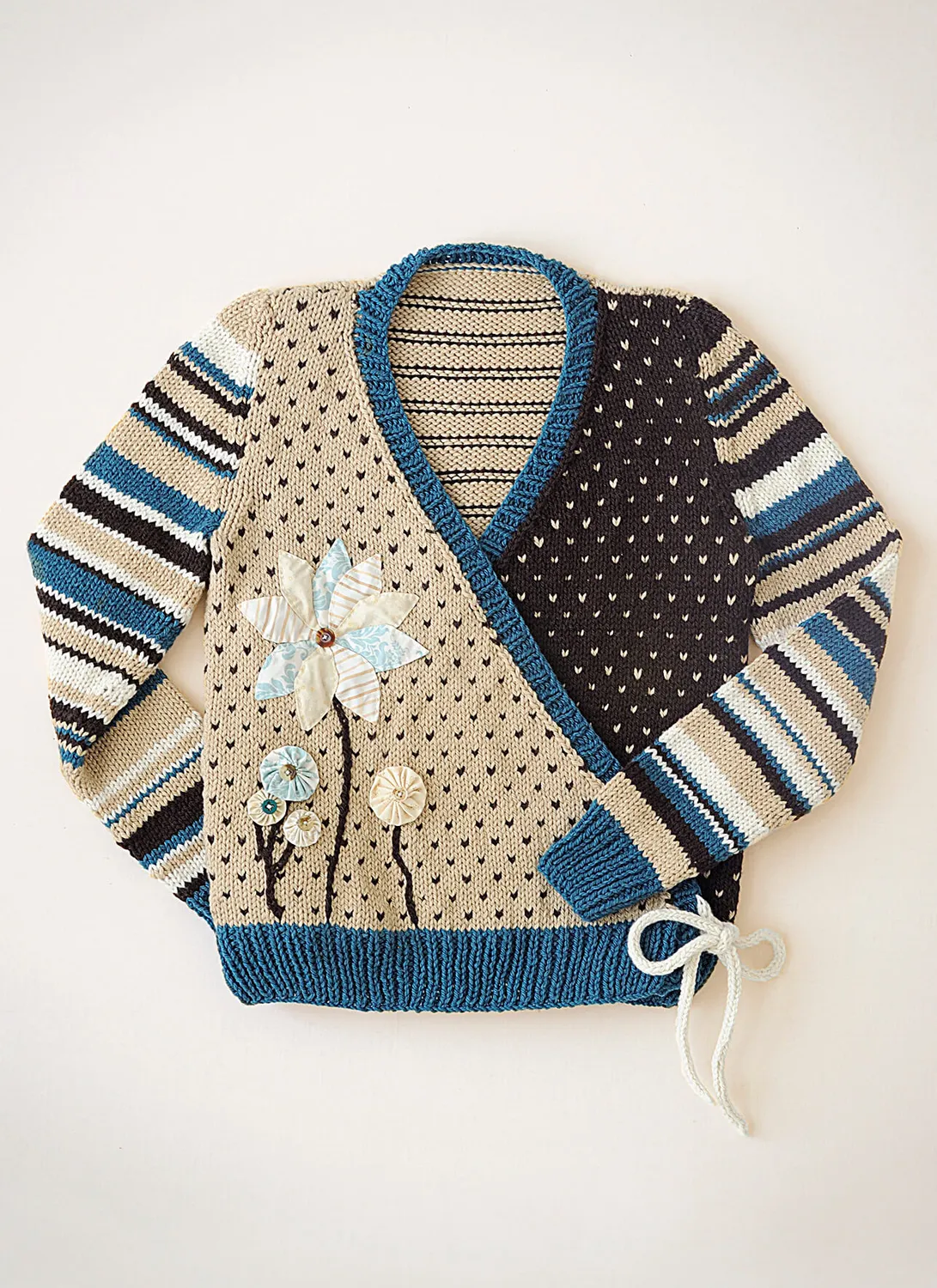 Blue Sky Fibers Classic Tiptoe Cardigan Jacke Strickanleitung bunt