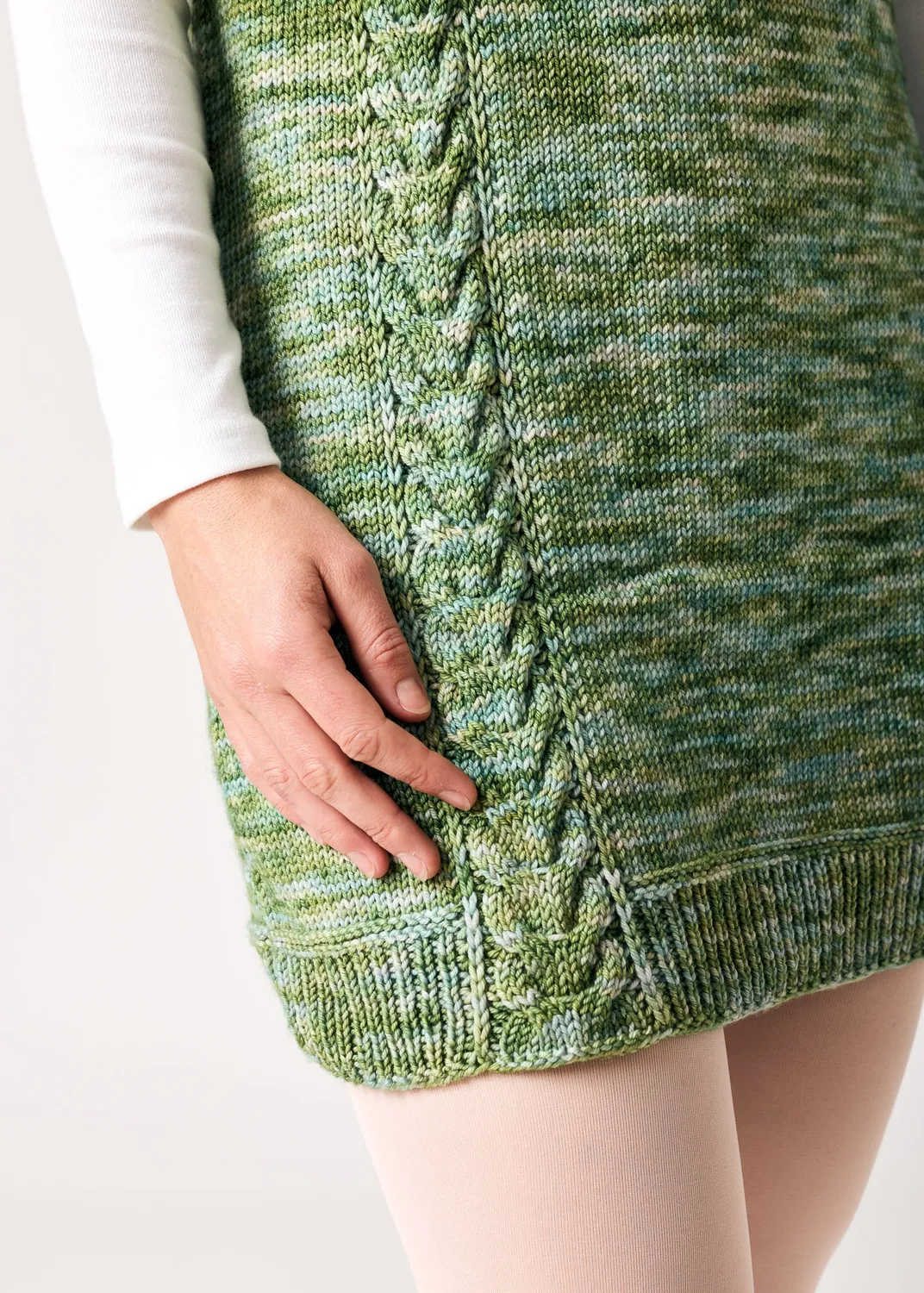 Madelinetosh Understory Cable-Panel Jumper Strickanleitung PDF