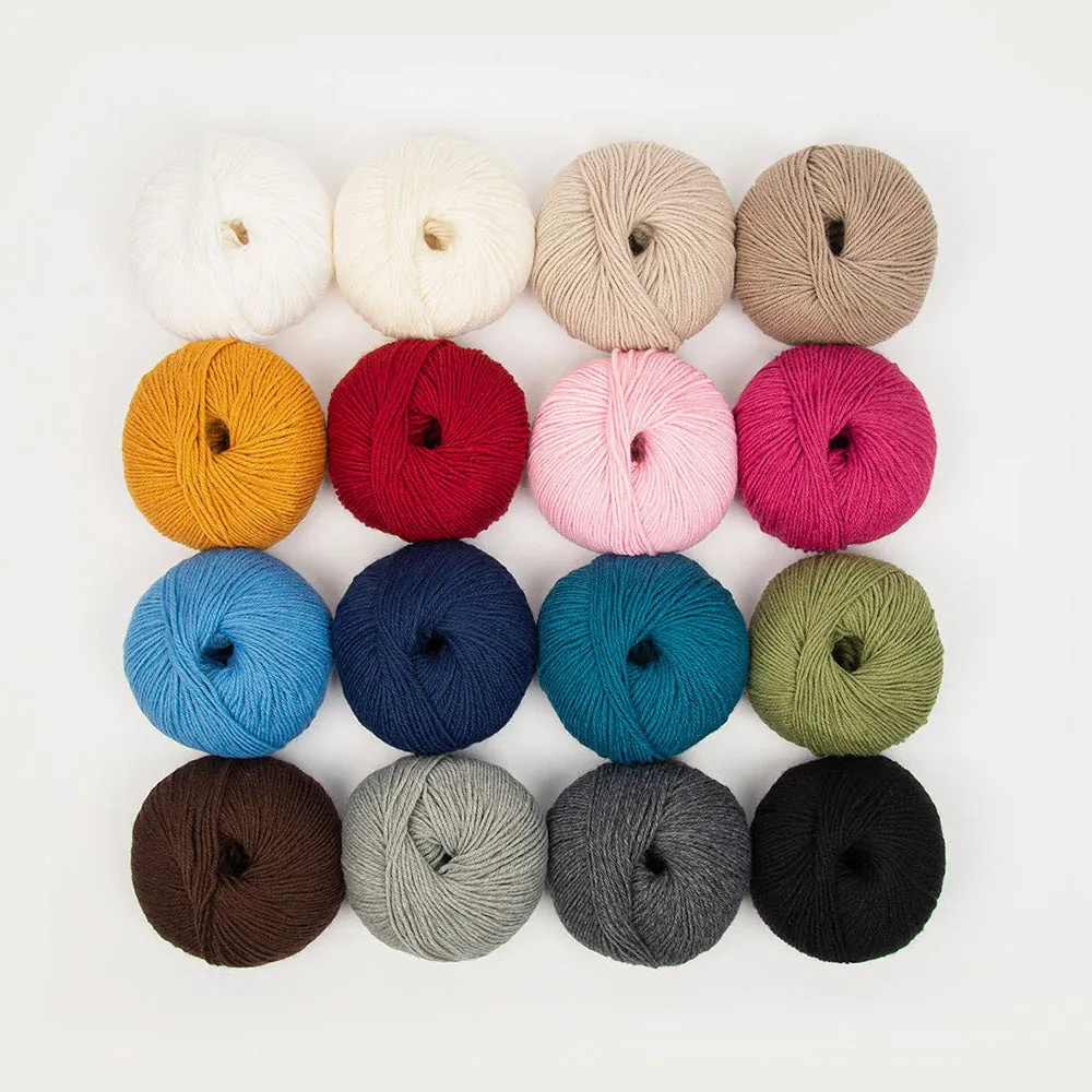 Willow & Lark Heath Solids DK Wolle Chalk weich