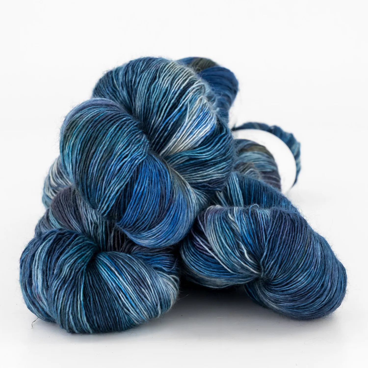 Cowgirlblues Merino Lace Far From the Shallow Lacegarn