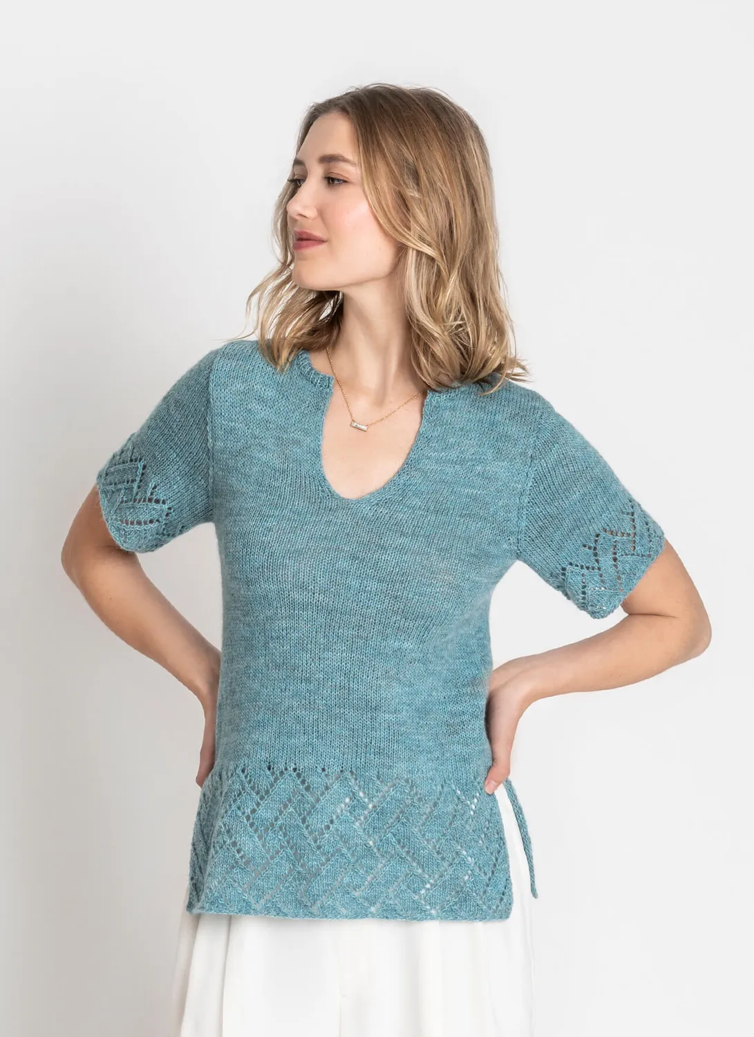 Blue Sky Fibers Classic Series Point Grey Tunic Strickanleitung 202219 Lochmuster