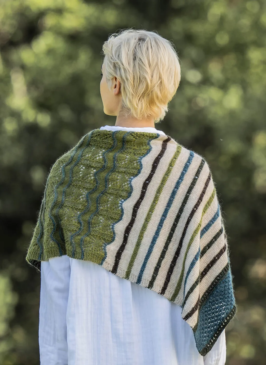 Blue Sky Fibers Classic Poulsbo Wrap Strickanleitung 5-farbig