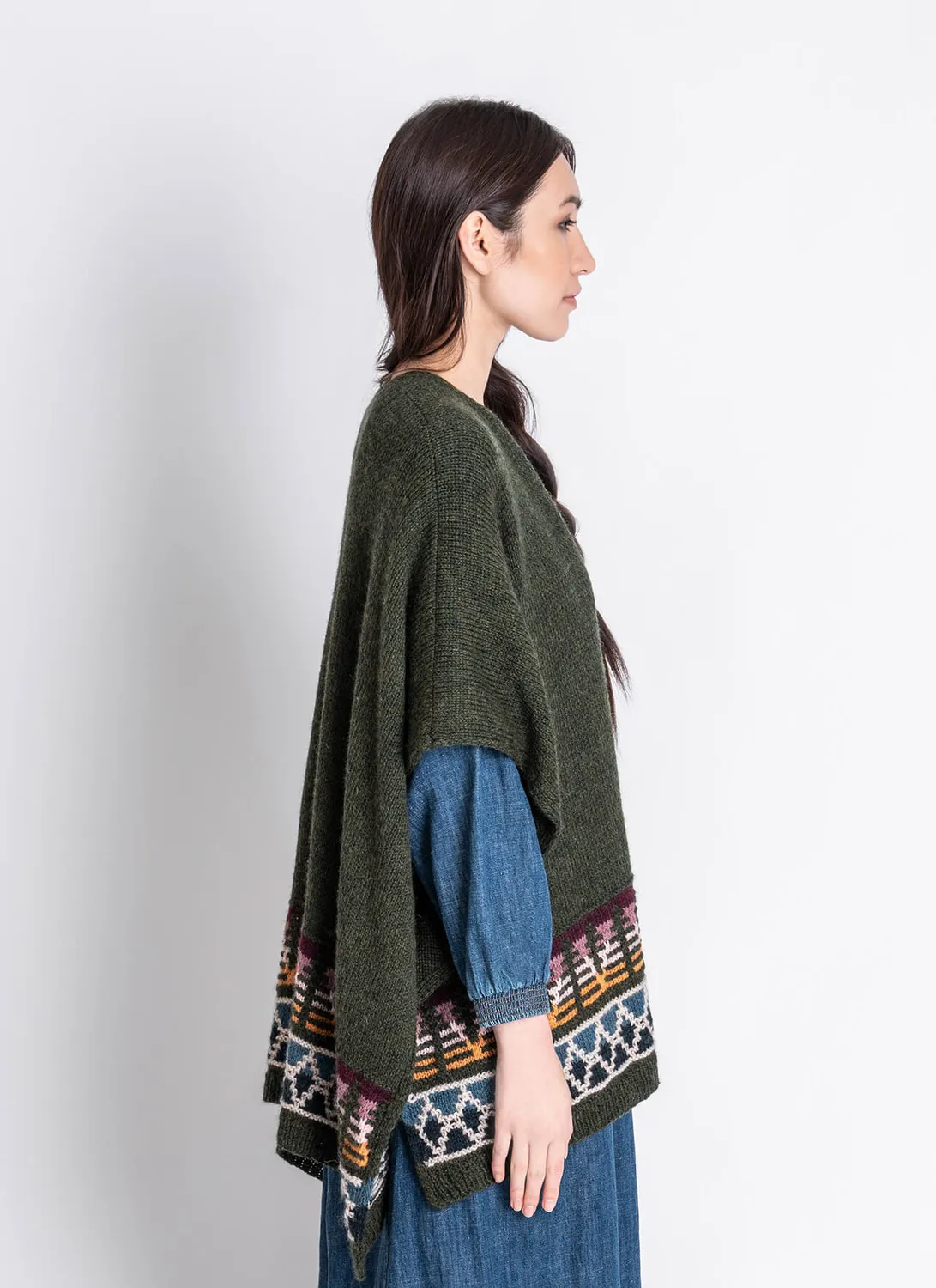 Blue Sky Fibers Classic Woodland Ruana Strickanleitung 202345