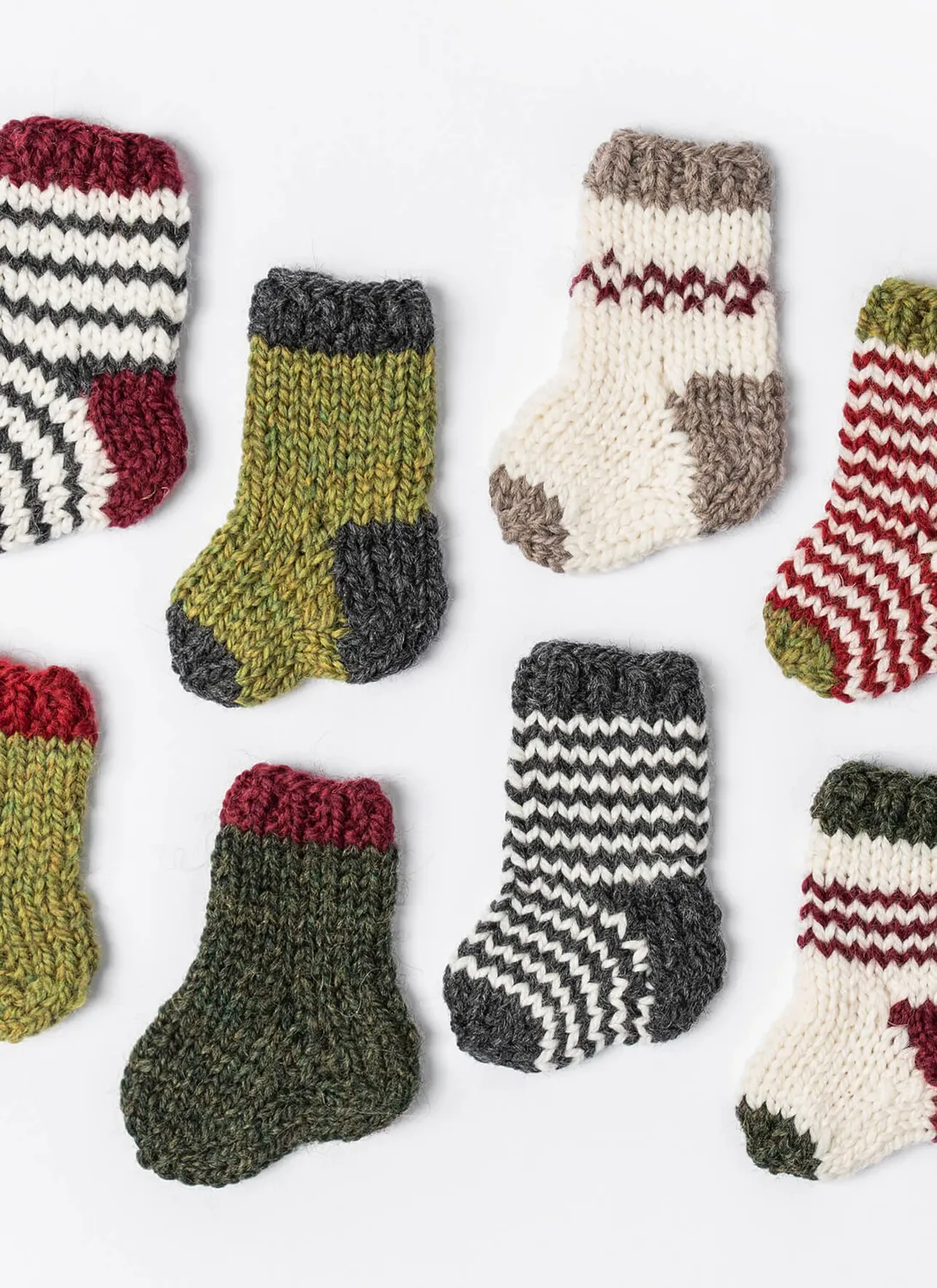 Blue Sky Fibers Holiday Cheer Mini Stocking Anleitung 202444 Deko