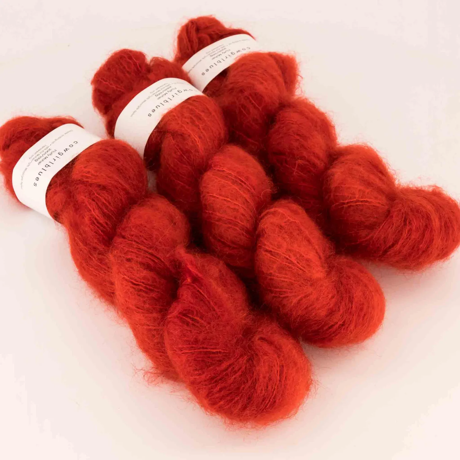 Cowgirlblues Fluffy Chilli Pepper Mohairwolle rot
