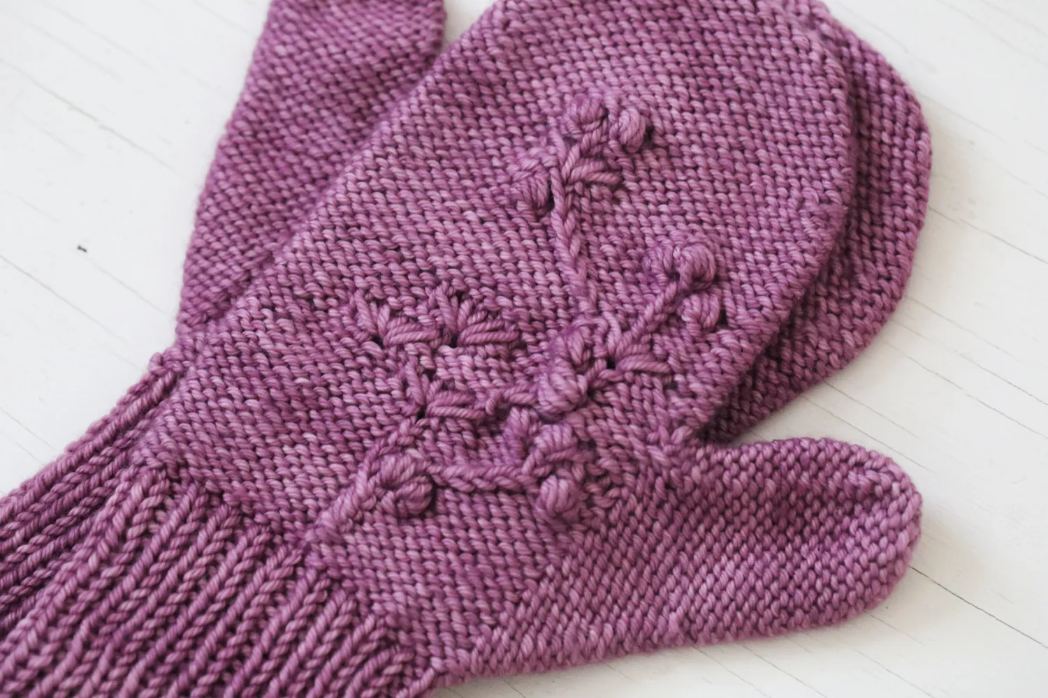 Madelinetosh Sage Bloom Mitts Strickanleitung PDF DK