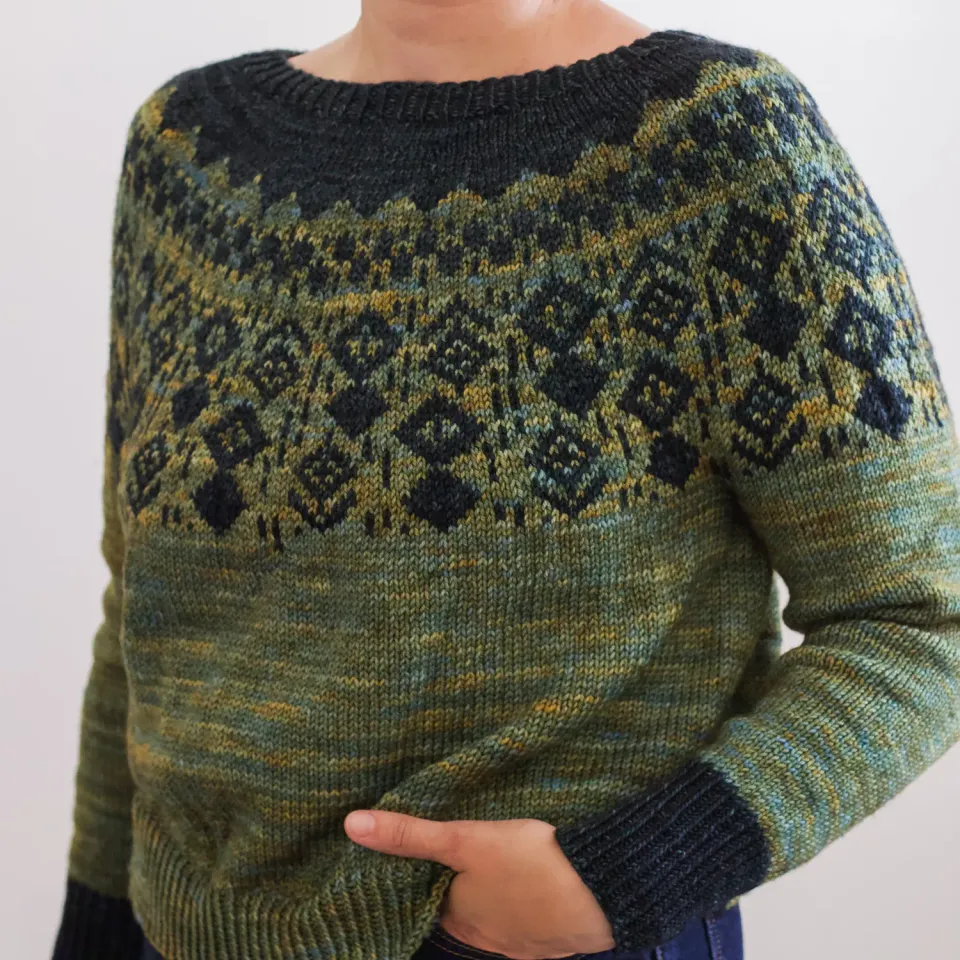 Madelinetosh Caladan PDF Strickanleitung DK-Pullover