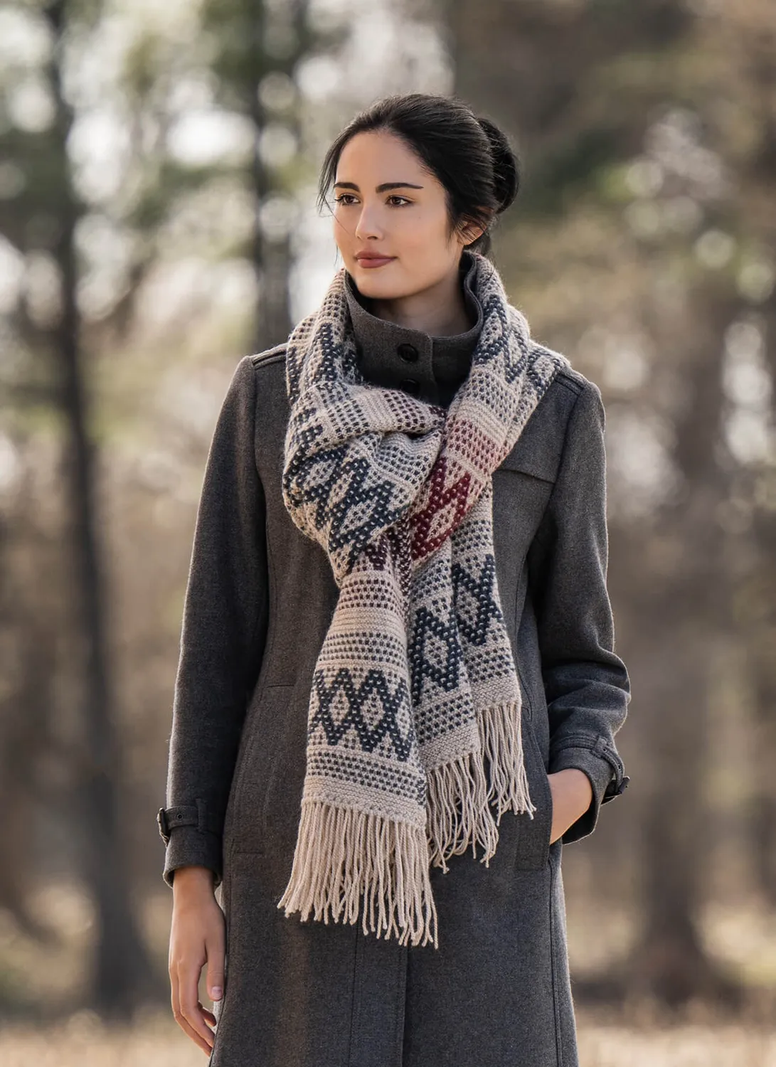 Blue Sky Fibers Classic Manitoba Mosaic Wrap 202331 Tuch