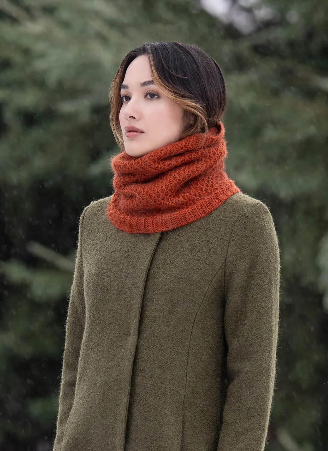 Blue Sky Fibers Classic Series Serene Sunset Cowl Strickanleitung Loop