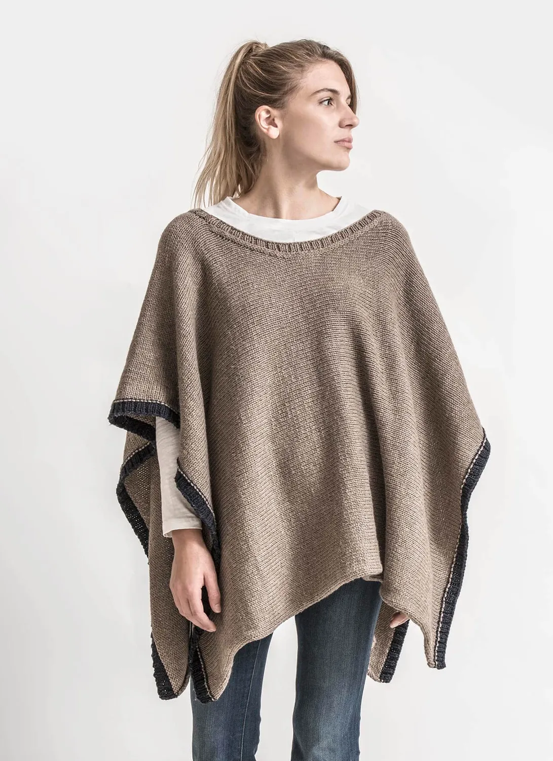 Blue Sky Fibers Classic Series Big Splash Poncho Strickanleitung Superwash