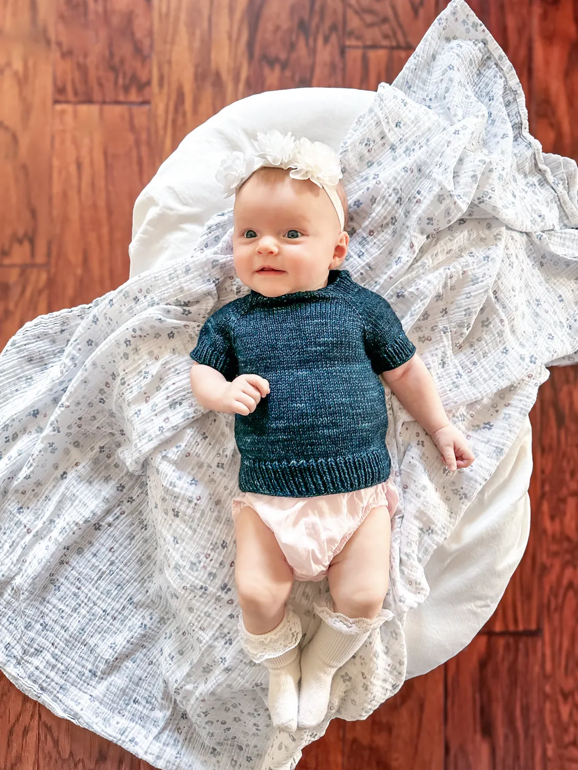 Madelinetosh Baby Raglan Strickkit Tosh DK Kurzarm Langarm Merino