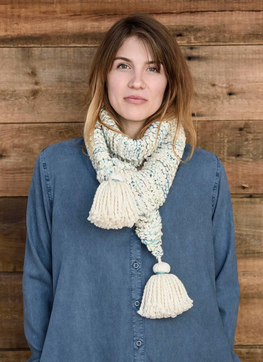 Blue Sky Fibers Frosting Fringe Schal Strickanleitung