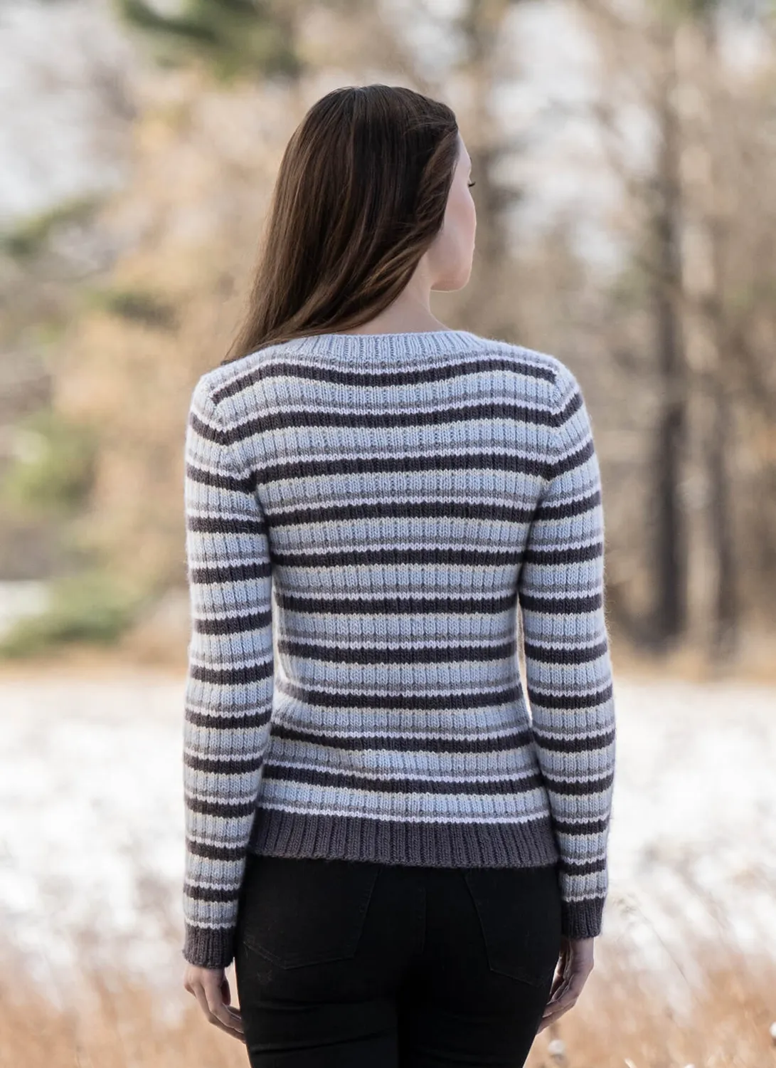 Blue Sky Fibers Misty Horizon Sweater Strickanleitung Streifen