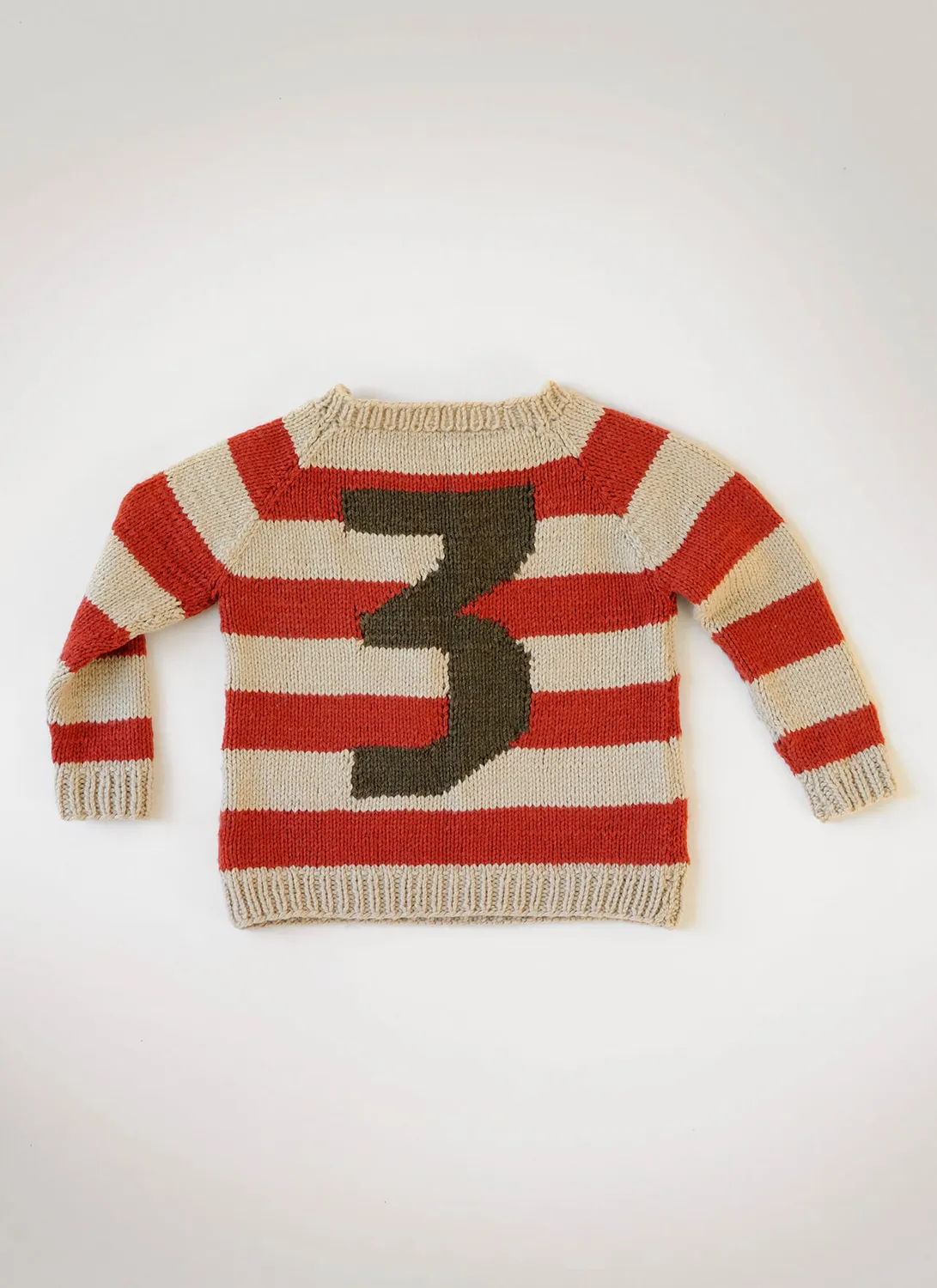Blue Sky Fibers Lucky Number 9511 Strickanleitung Kinderpullover Intarsia